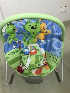 BABYHUG Baby bouncer