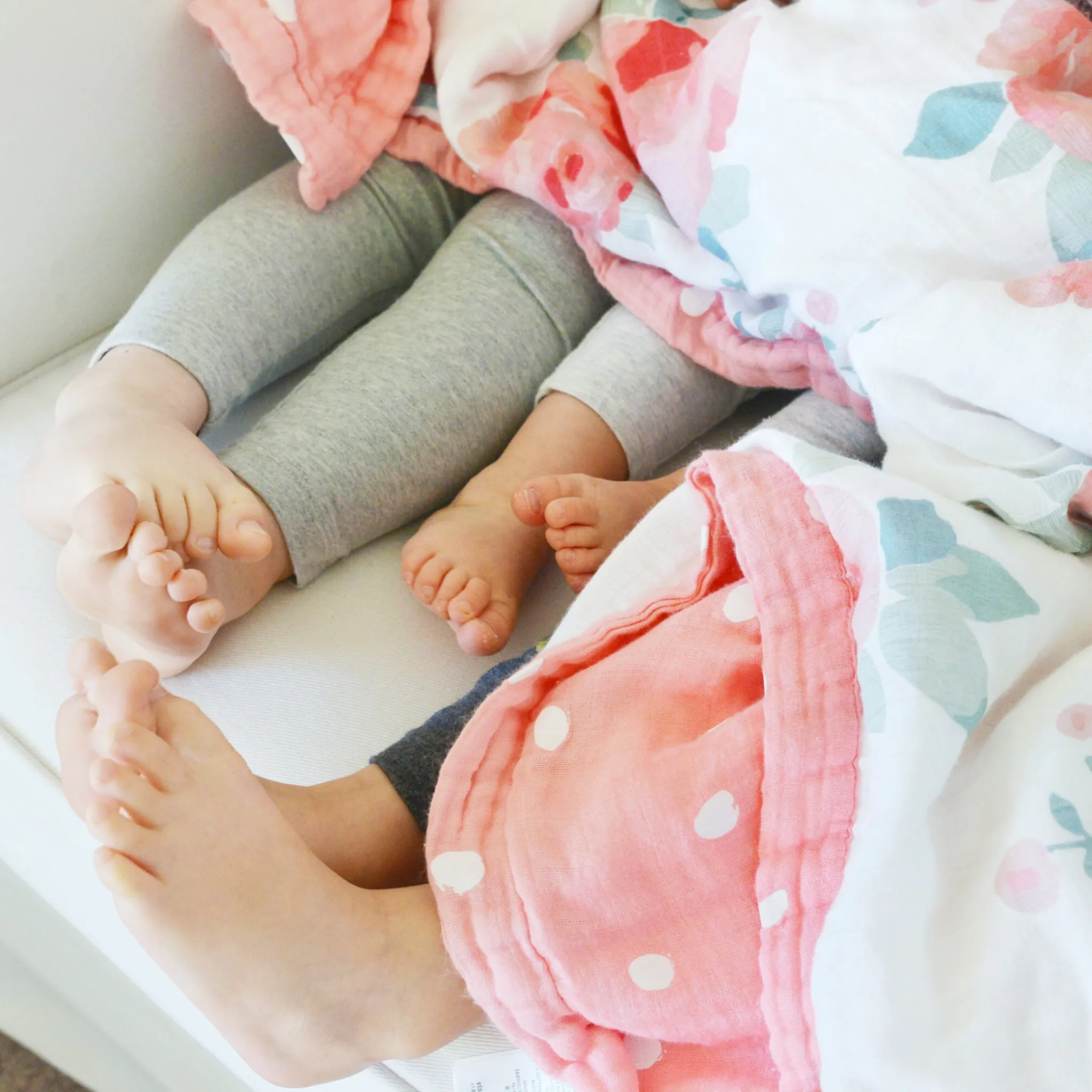 Bebe au Lait | Baby Snuggle Blanket