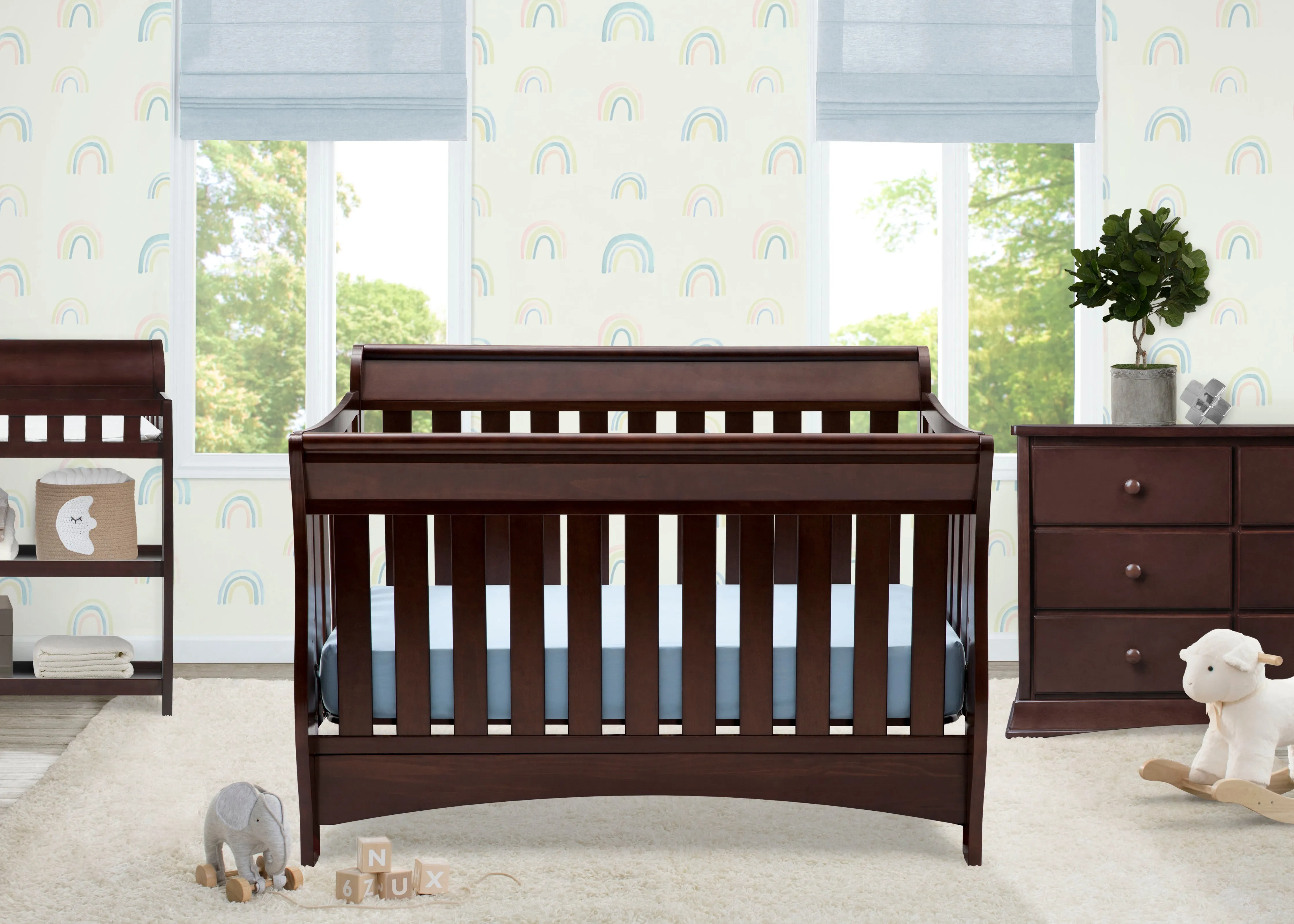 Bentley 'S' Series 4-in-1 Crib