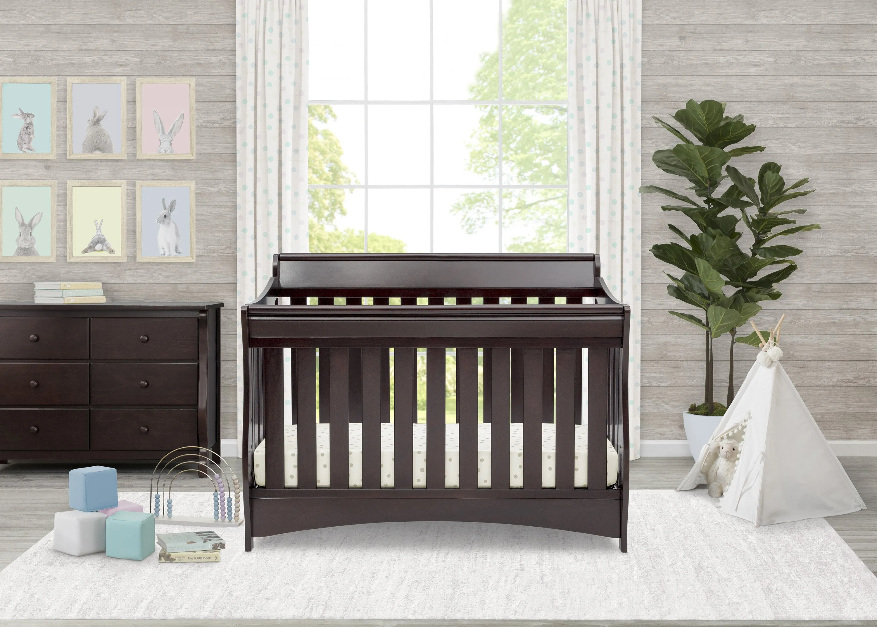 Bentley S Series Deluxe 6-in-1 Convertible Crib