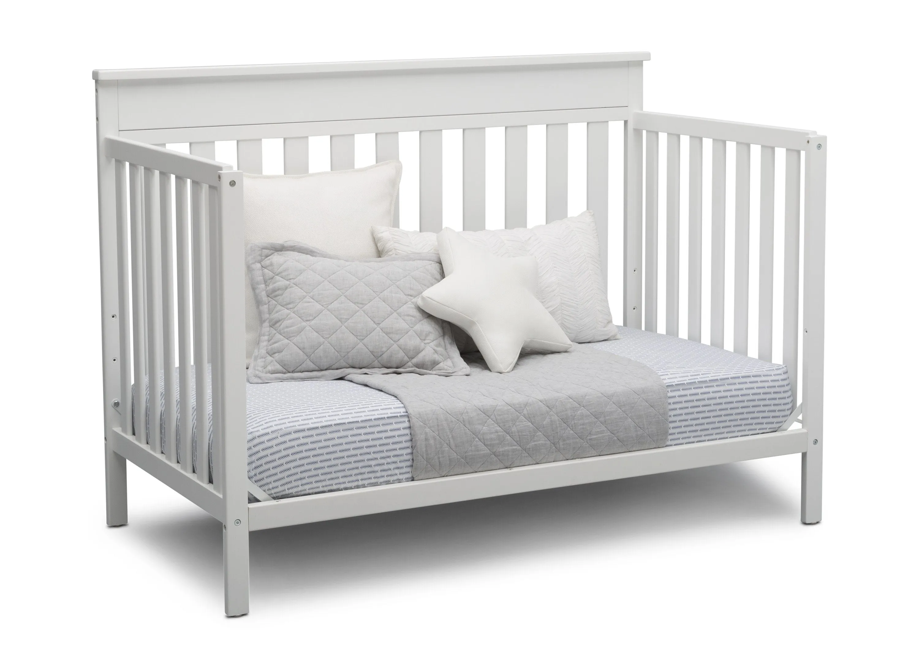 Kingswood 4-in-1 Convertible Baby Crib