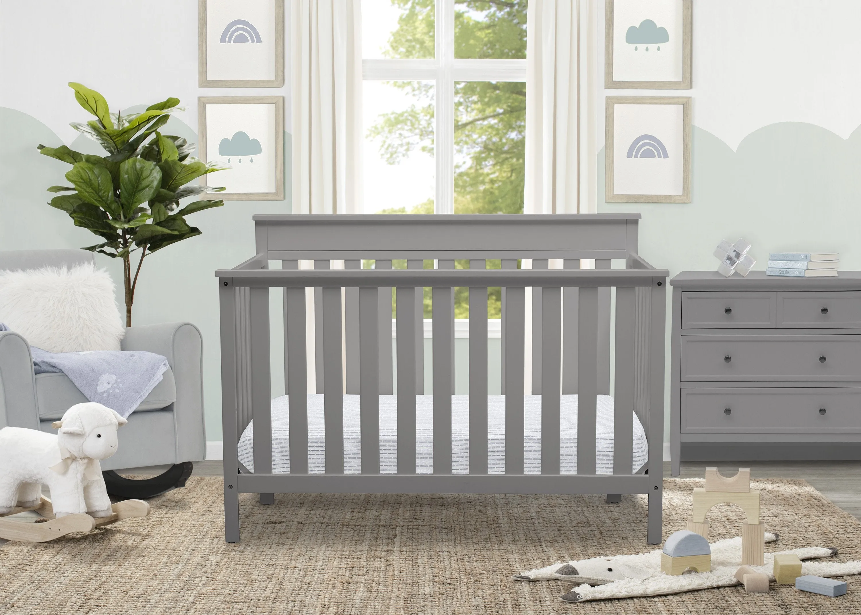 Kingswood 4-in-1 Convertible Baby Crib