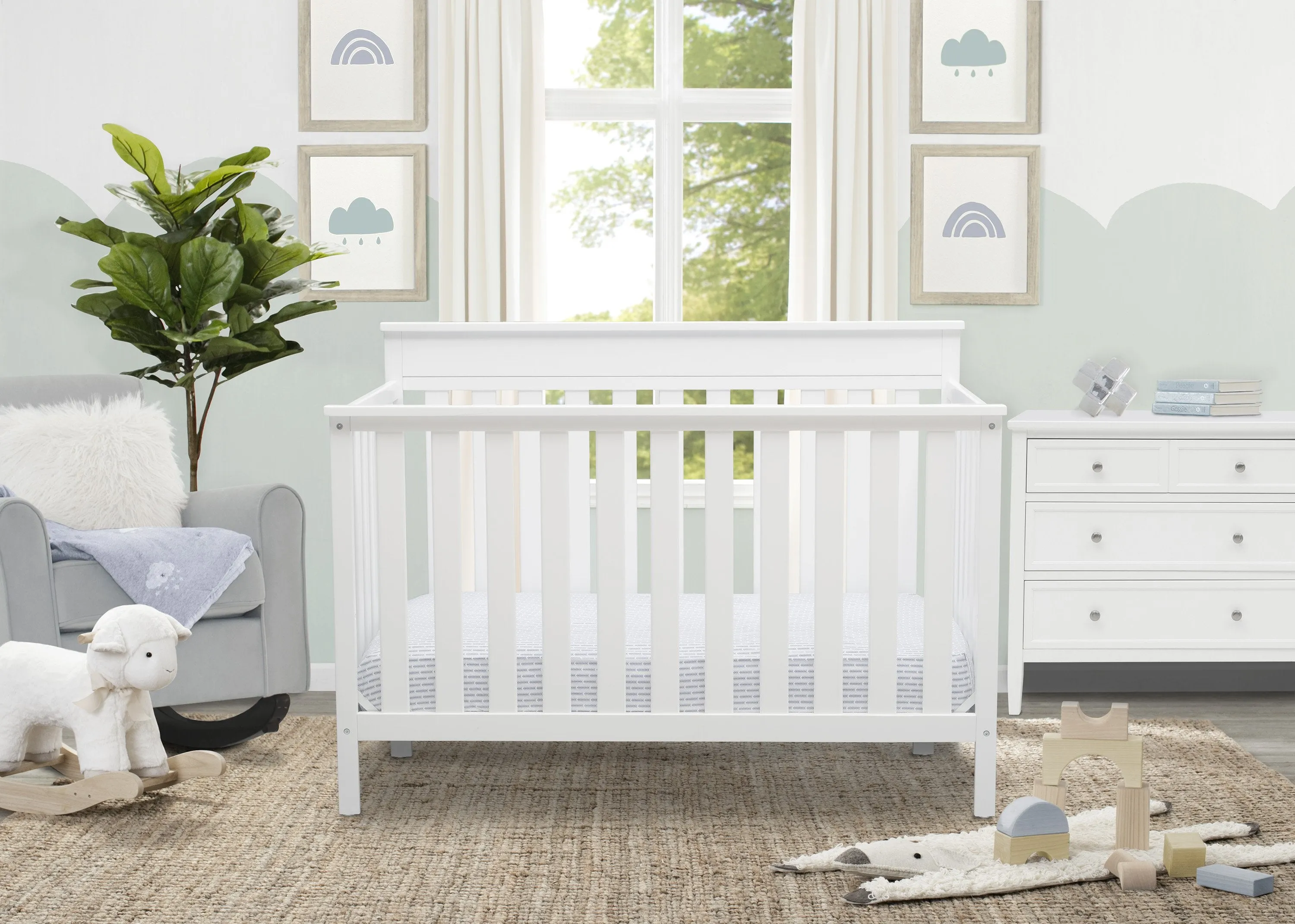 Kingswood 4-in-1 Convertible Baby Crib