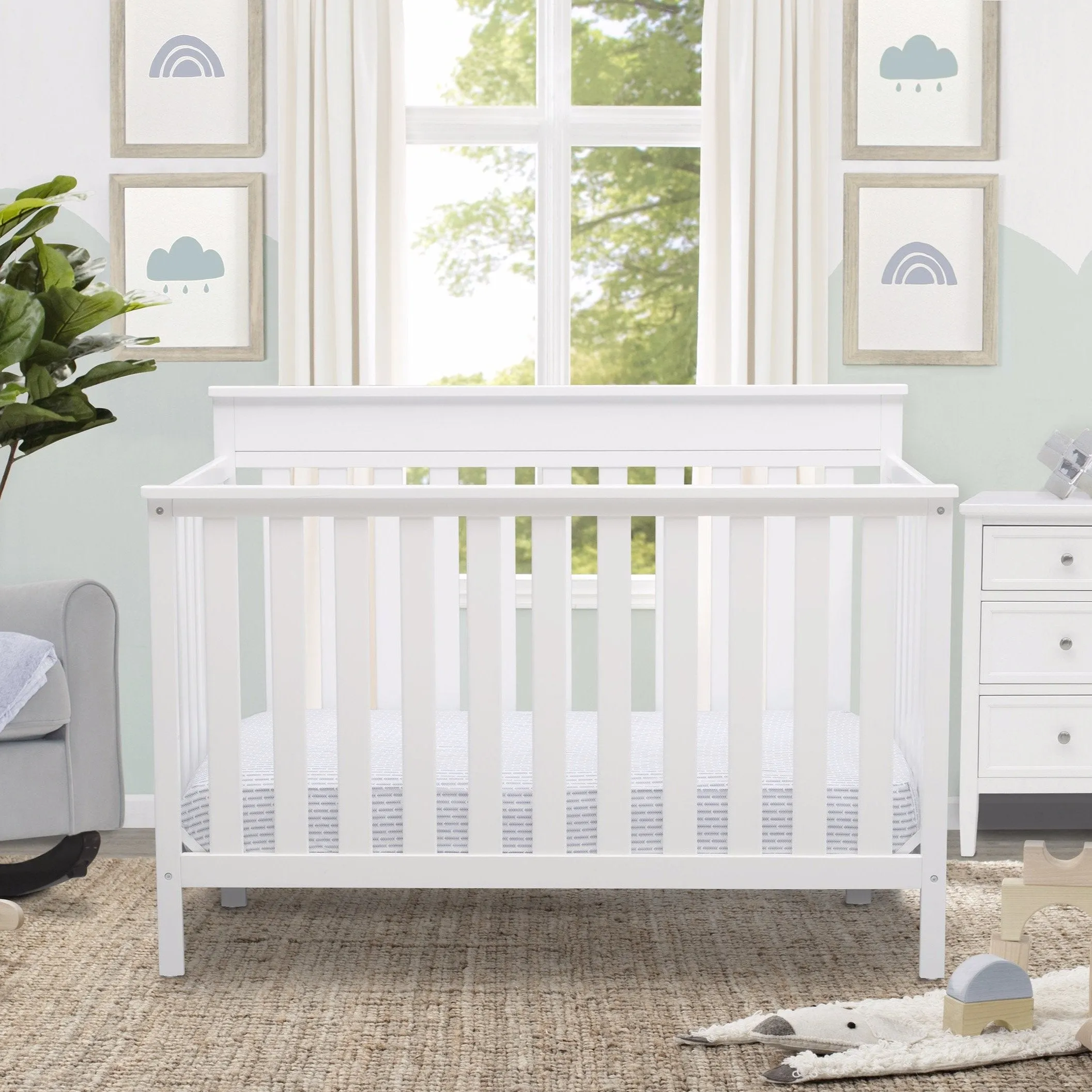 Kingswood 4-in-1 Convertible Baby Crib