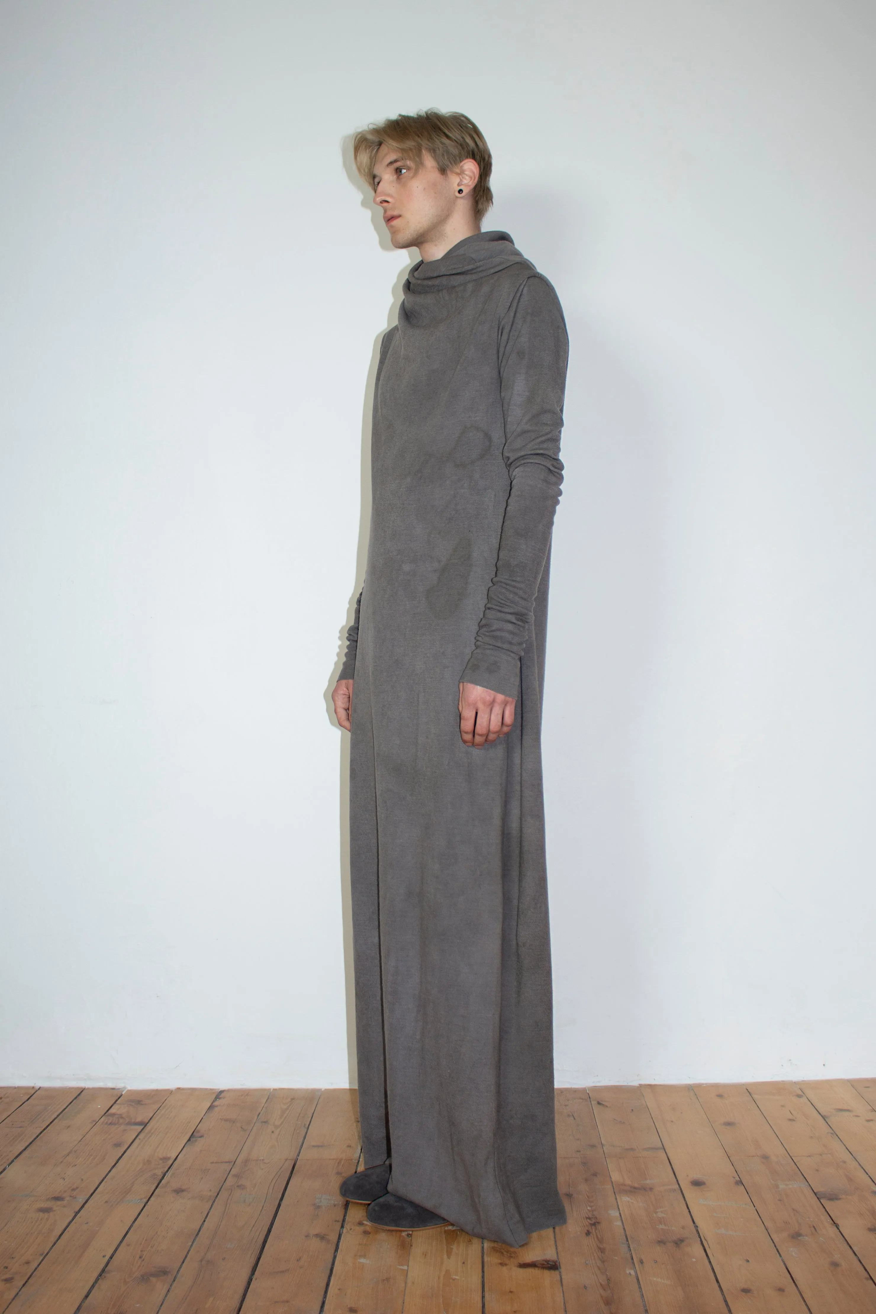 Naturally dyed circular-drape wool dress